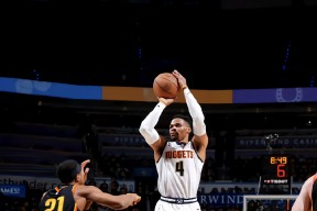 今夜NBA季后赛传出新动向，萨克拉门托国王手感冰凉，管理层表态——话题不断，数据趋势出现新变化 -竞技宝娱乐平台