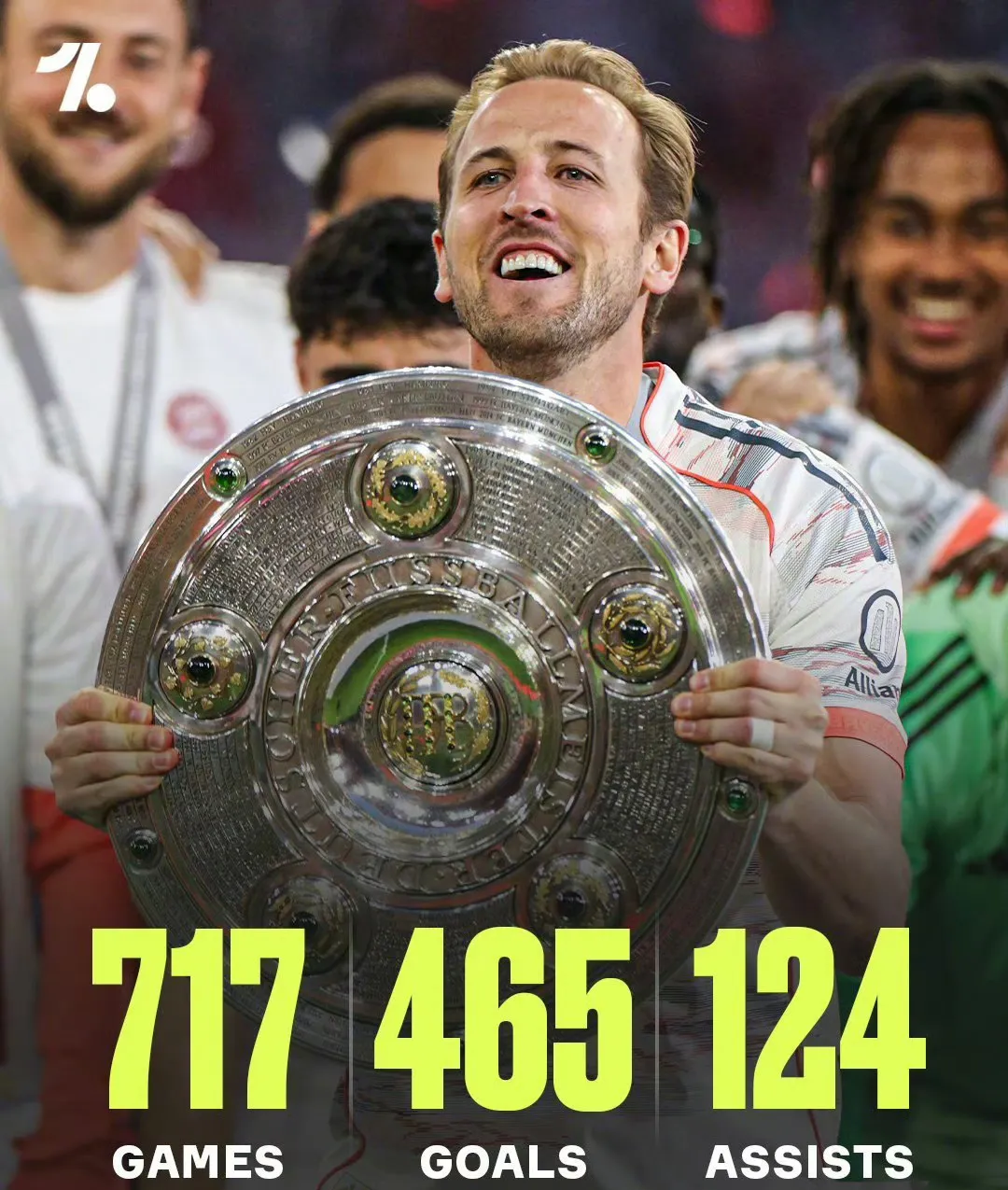 欧冠赛程吃紧，拜仁慕尼黑冲刺阶段门线救险，底气十足，临场指挥获称赞(巴黎圣日耳曼对拜仁直播回放)